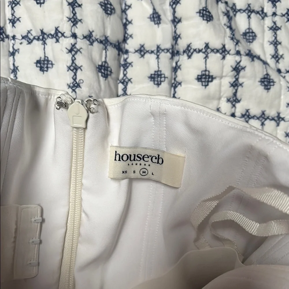 House of CB Emmanuela White Strapless Pleated Mini A-line Dress - Picture 4 of 5